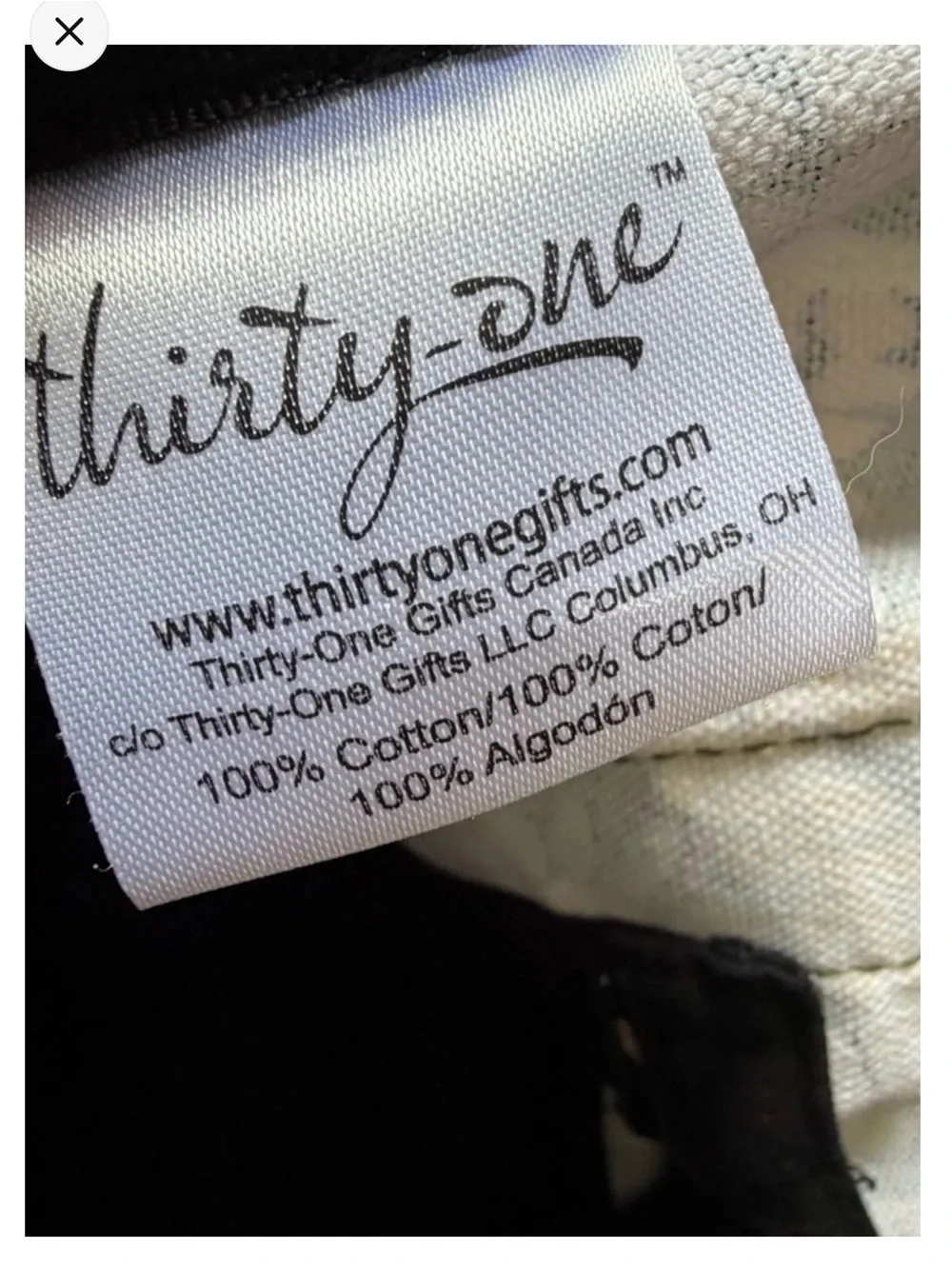 Thirty-One Floral Weekend Travel Bag in Black, Orange & Green